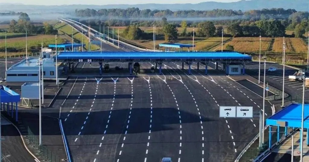 Nach Brückenschäden und Verkehrschaos: Neuer Grenzübergang in Gradiška vorläufig geöffnet
